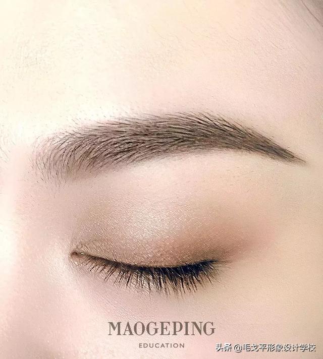 怎么修眉毛，怎样修眉毛好看又自然（超详细修眉画眉教程）
