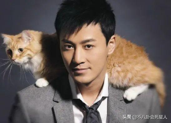 傅明宪双眼皮是割的，傅明宪（但这5位演员“换头逆袭”）