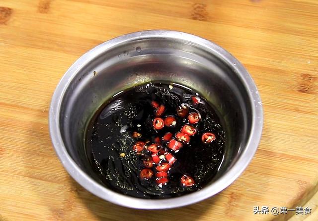美食制作柠檬鱼，比清蒸鲈鱼还好吃的柠檬鱼