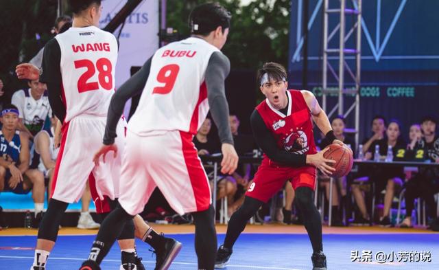 吴尊为什么是文莱人，吴尊在文莱的地位（家族是皇族的座上宾）