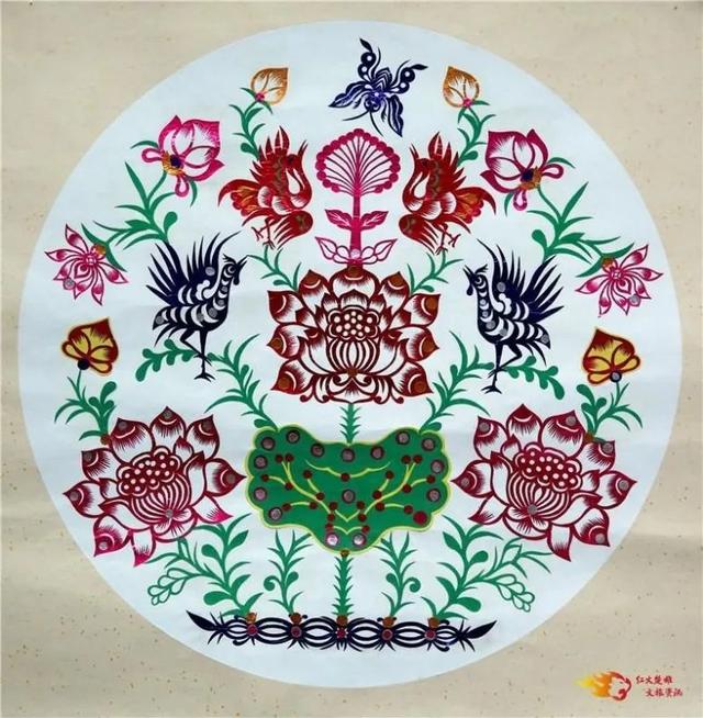 用纸怎样包花，用纸包花怎么包（云南省首届“非遗购物节”在楚雄开启）