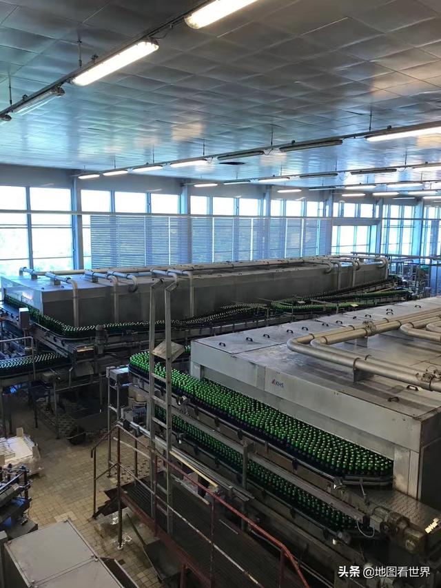 布拉格在哪个国家，布拉格在哪个国家广场（拥有欧洲最美城市——捷克概况）