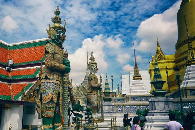 金边大皇宫,泰国大皇宫,必须去看看(金边大皇宫广场)