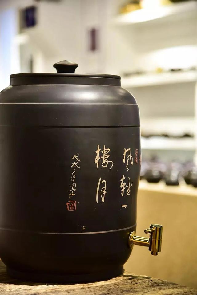 自制简易抽水器，自制简易抽水器教程（建水紫陶水缸使用说明）