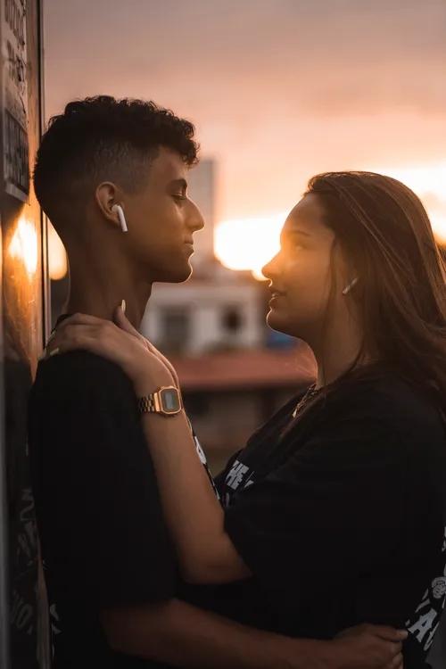 女朋友冷暴力不理我怎么办，女朋友冷暴力怎么办（怎么整治老公的冷暴力）