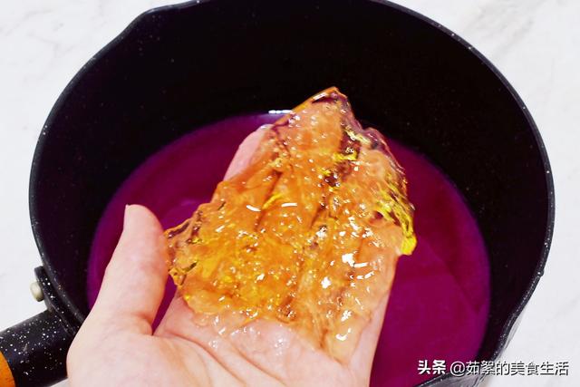 火龙果和酸奶能一起吃吗，火龙果百香果酸奶能一起吃吗（教你用火龙果和酸奶做甜品）