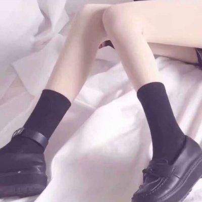 女生性感照片 个性头像，女生头像   个性 性感（女生性感吸引人部位微信头像）