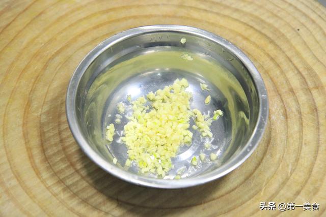 肉丸子的制作方法和配料，肉丸子配料及制作方法（厨师长教你做萝卜大肉丸）