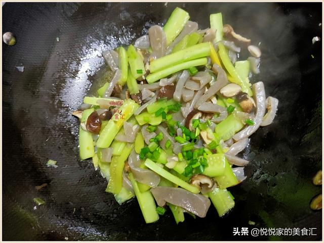 魔芋豆腐的做法，鲜魔芋豆腐详细制作方法（它是天然“燃脂菜”）