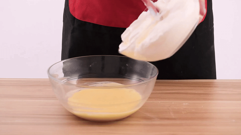 海盐蛋糕和一般蛋糕区别，海盐蛋糕是咸的吗（浓郁的海盐戚风蛋糕）