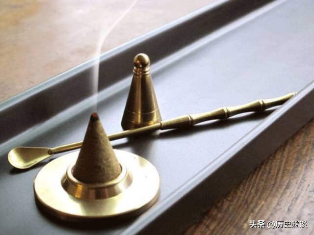 一炷香的时间是多久，古代一炷香是多长时间（古代的“一炷香”“一刹那”指多长时间）