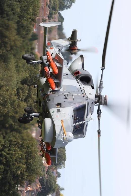 aw159野猫直升机参数图片