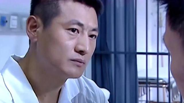 郑毅然是什么电视剧，郑毅然是什么电视剧里的人（电影《扫黑决战》在这部扫黑除恶的电视面前尺度还算小的）