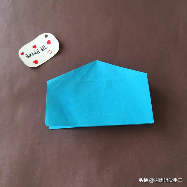 战斗纸飞机的折法，战斗纸飞机的折法视频（这是一款超酷的战斗纸飞机）