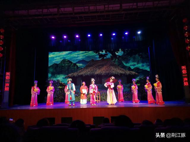 刘海砍樵讲的什么意思，刘海砍樵表达什么意思（我专程去看了一次）