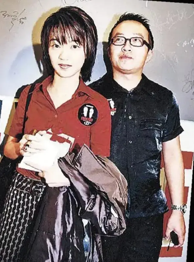 陈慧娴老公是谁，陈慧娴老公是谁（55岁的一代歌后陈慧娴）