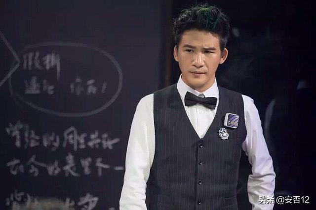 嘻唰唰歌词完整版，嘻唰唰歌词（十年前他们的洗脑神曲火遍全国）