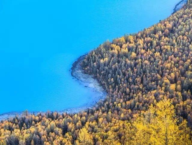 乌鲁木齐到布尔津，乌鲁木齐到布尔津怎么走（新疆最美自驾路线之一）