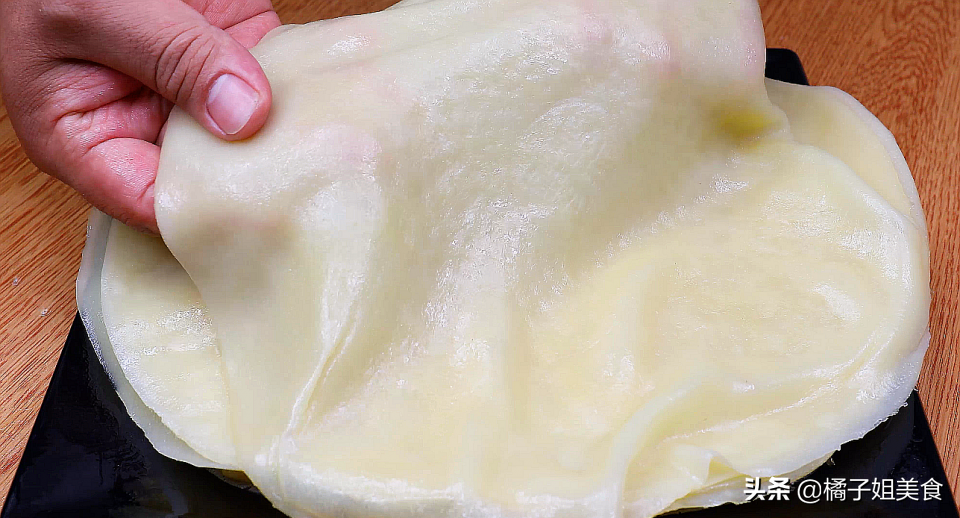 【面皮】做法步驟圖 2分鐘一張 比涼皮還好吃-起舞食譜網