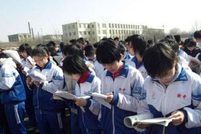 生物是文科还是理科，生物是属于文科还是理科（原来文科和理科差距这么大）