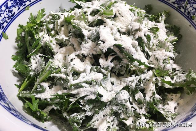 茼蒿叶子怎么吃，篱蒿菜的叶子可以吃吗（3种好吃做法要收藏）