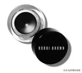 化妆的顺序有哪些，化妆的基本顺序是什么（3分钟学会正确的化妆顺序）