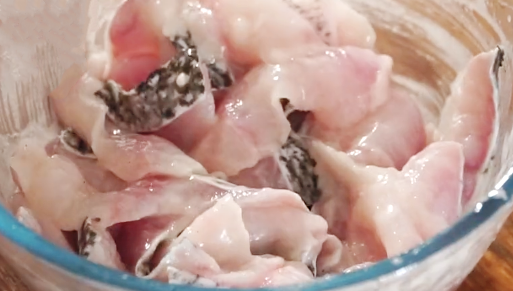 圖片[2]-【金湯檸檬魚】做法步驟圖 湯色金黃麻辣嫩滑 湯鮮味美-起舞食譜網(wǎng)