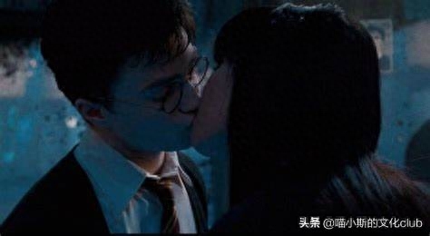 秋张的扮演者叫什么名字（夺走哈利初吻的“秋·张）