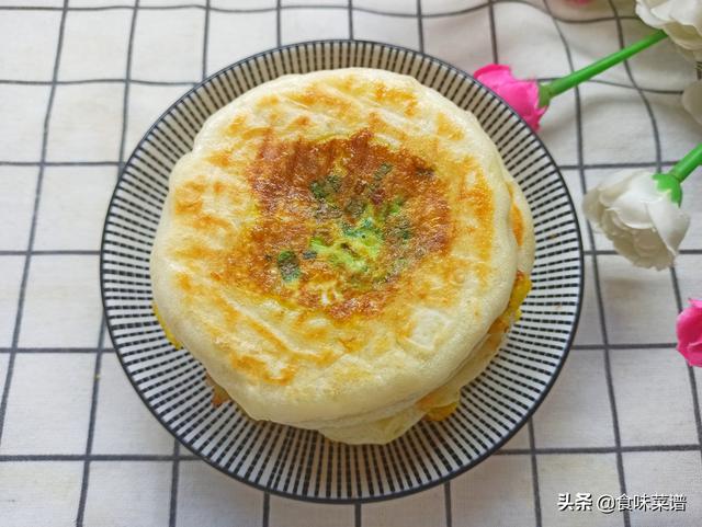 各种烙饼的做法，各种烙饼的做法大全（“末伏烙饼摊鸡蛋”）