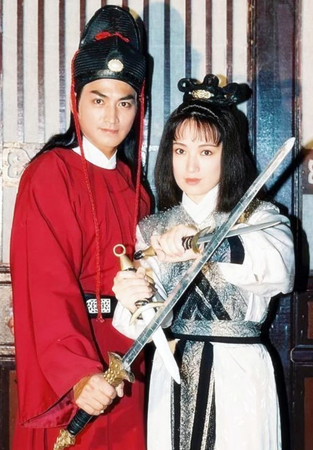 三侠五义武功排名,三侠五义中谁的武功最高(南侠展昭的武功是和谁学的