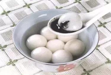 白露是什么时候，白露是几月几号2022年（昼夜等长，今日秋分）