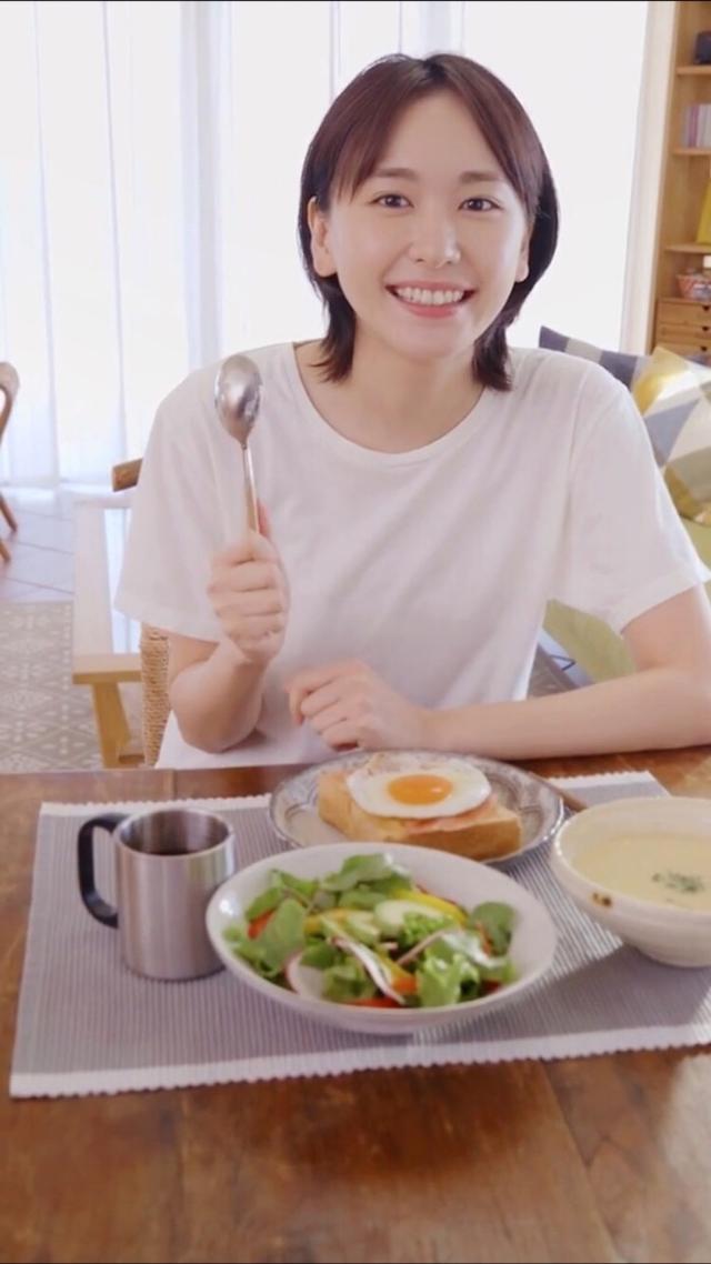 可爱的花坂结衣，微信头像，可爱的花坂结衣（新垣结衣：所有男人的初恋味道）