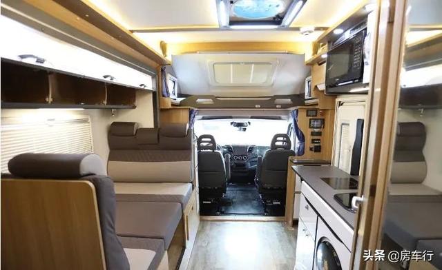 进口依维柯房车多少钱,进口依维柯房车多少钱一台(进口依维柯69.99W起) 进口依维柯房车多少钱,进口依维柯房车多少钱一台(进口依维柯69.99W起)