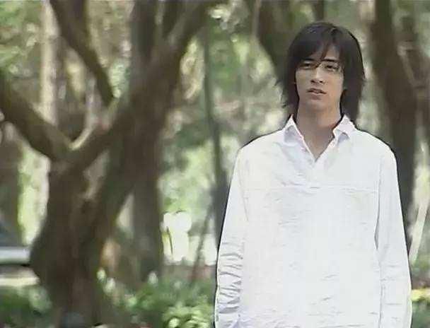 月半小夜曲原唱，月半小夜曲日本原唱（失恋后允许你悲伤33天）