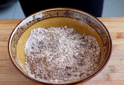 炸油糕怎么做，炸油糕怎么做作文四（炸油糕的做法家常做法窍门）