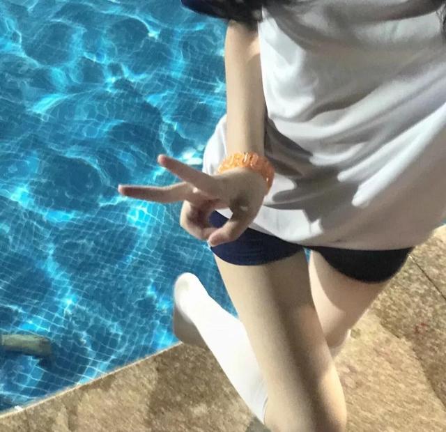女生头像部位图微信，女生头像部位图（情话都是学来的，但爱你是真的）
