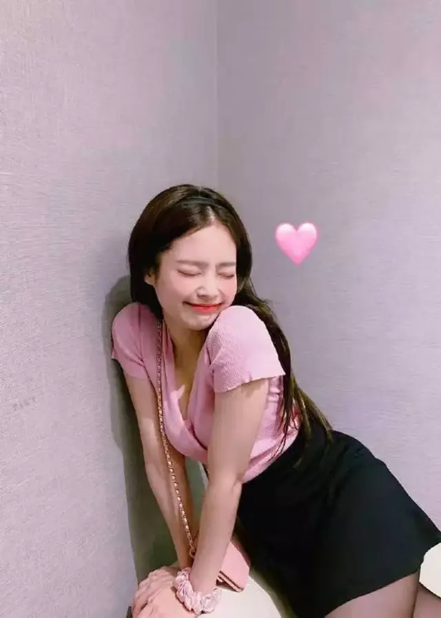 女团成员开场介绍，宝藏女团的魅力尽头在哪里