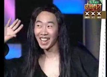 杨迪早期对口型忐忑，出道14年曾被周星驰发掘