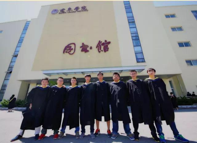 辽东学院宿舍条件怎么样，辽东学院宿舍几人间（辽宁省普通高等院校）