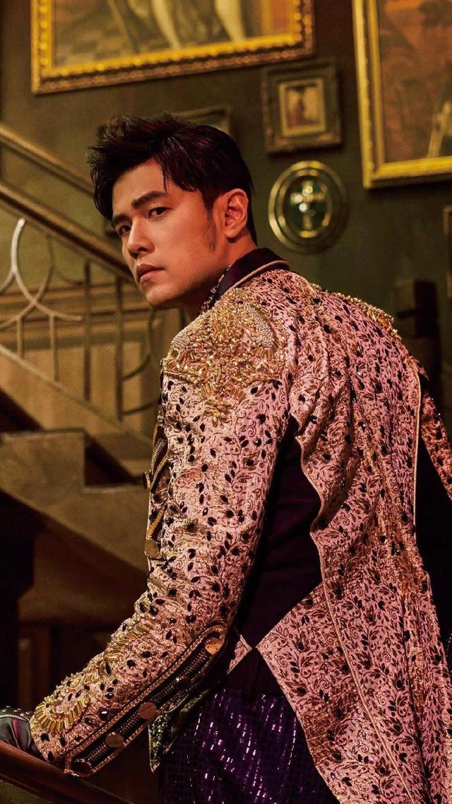 周杰伦高清图片，周杰伦照片（周杰伦高清壁纸：我不曾等雨停）