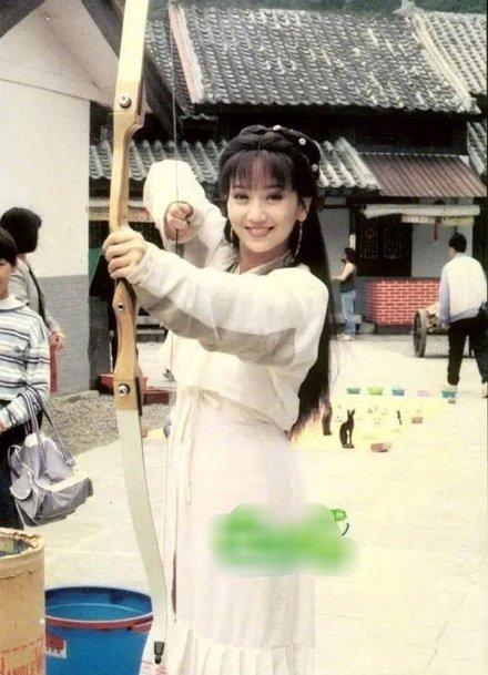 香港tvb四大花旦，tvb一线女星（TVB七十年代的四大花旦）