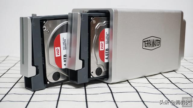 路由器里的DMZ主机是什么意思，无线网dmz主机是什么意思（NAS，你想要知道的都在这里）