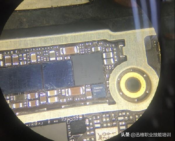 手机充不进去电但是显示在充电，手机显示正在充电但充不进去电（iPhone8有充电图标却充不进电）