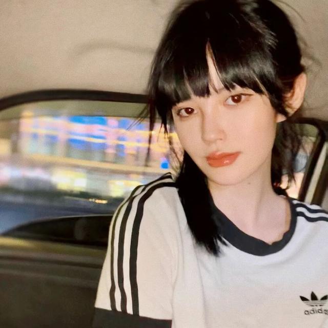 最凉不过人心图片，最凉不过人心，微信头像（也觉得冷可我不会拥抱别人）