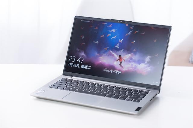 蜡笔小新的声音，抖音蜡笔小新的声音怎么弄的（第十代酷睿处理器加持的金属轻薄本）