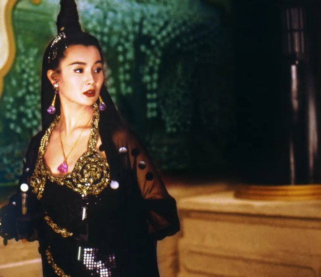 全球十大必看喜剧电影有哪些 世界好看的搞笑电影排名前十，全球十大必看喜剧电影有哪些（十大高分经典喜剧）