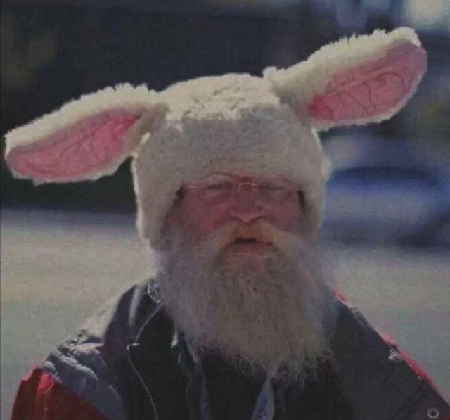 侧脸杀女头~，微信头像，侧脸杀女头~（搞怪头像单人女头）