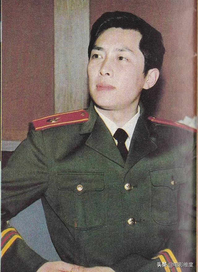 唐国强主演的电视剧，解放电视剧全集50（68岁唐国强：低调娶军医上位）