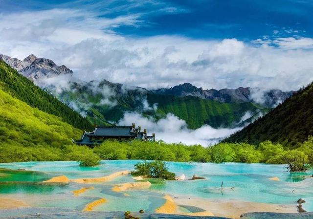 九寨沟有哪些景点，九寨沟必去景点（大九寨沟最经典的十大景点）
