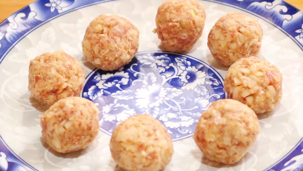 图片[4]-【莲藕丸子】做法步骤图 简单一做营养解馋 出锅连汤汁都不剩-起舞食谱网